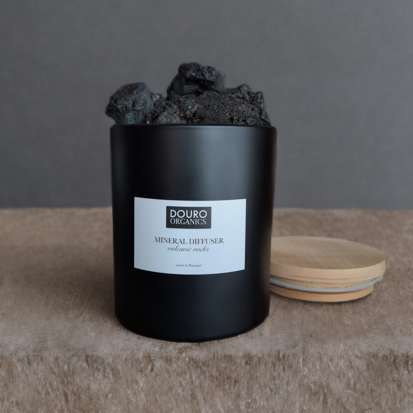 Luxurious Mineral Diffuser - Volcanic Rocks