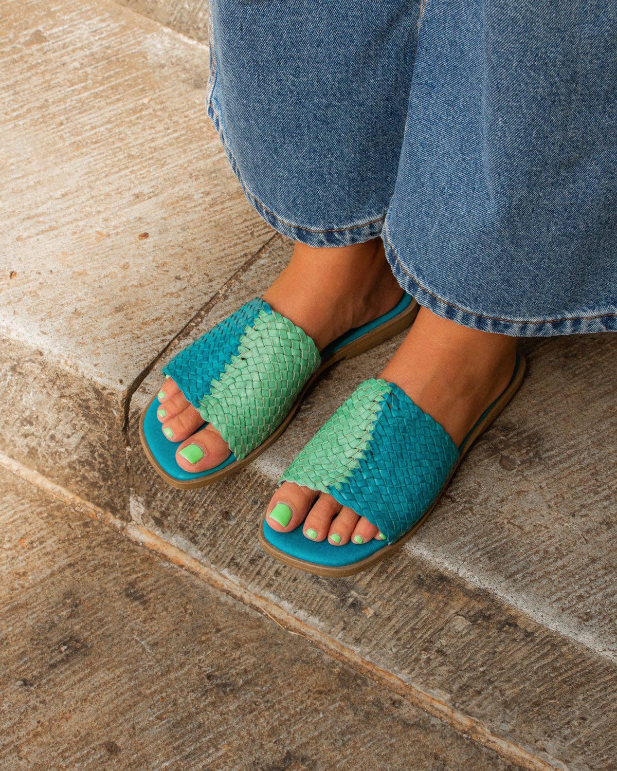 Chapala Menta - Mint and Blue Woven Flat Sandal