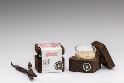 Portuguese Fleur de Sel with aromatic Bourbon vanilla