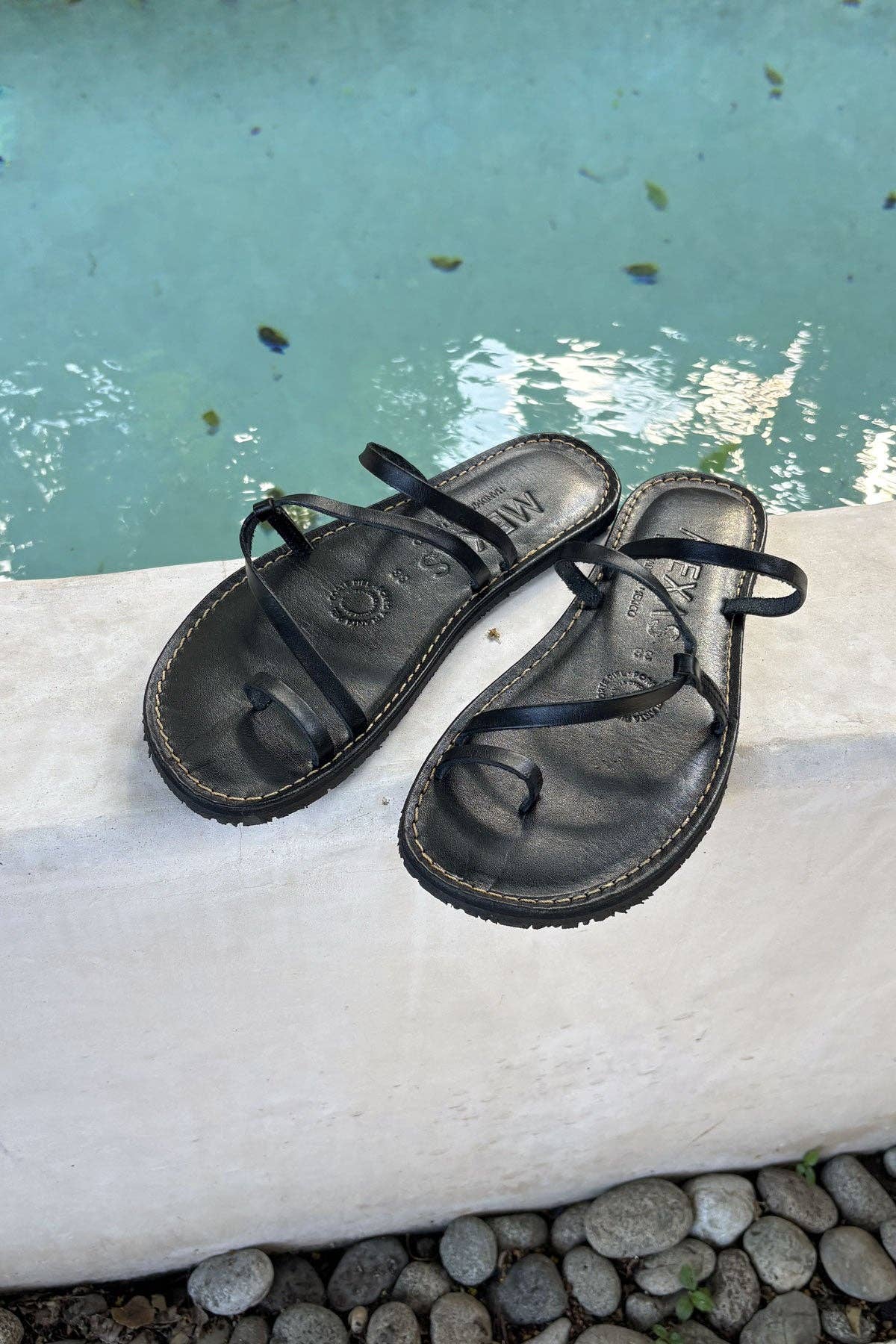 El Camino Black Leather Sandals