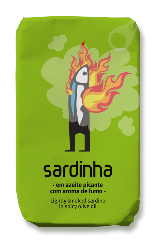 Sardinha Portuguese smoked flavour sardines preserved in olive oil, traditionally prepared and tinned in Portugal.